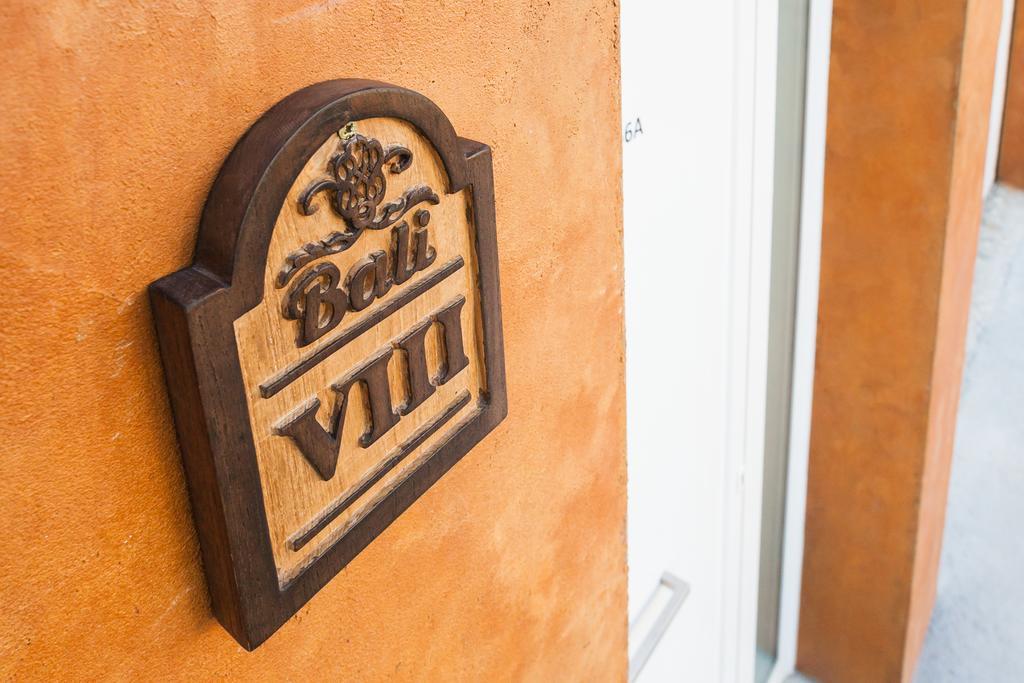Vista Roses Mar - Villas Batik Exterior foto